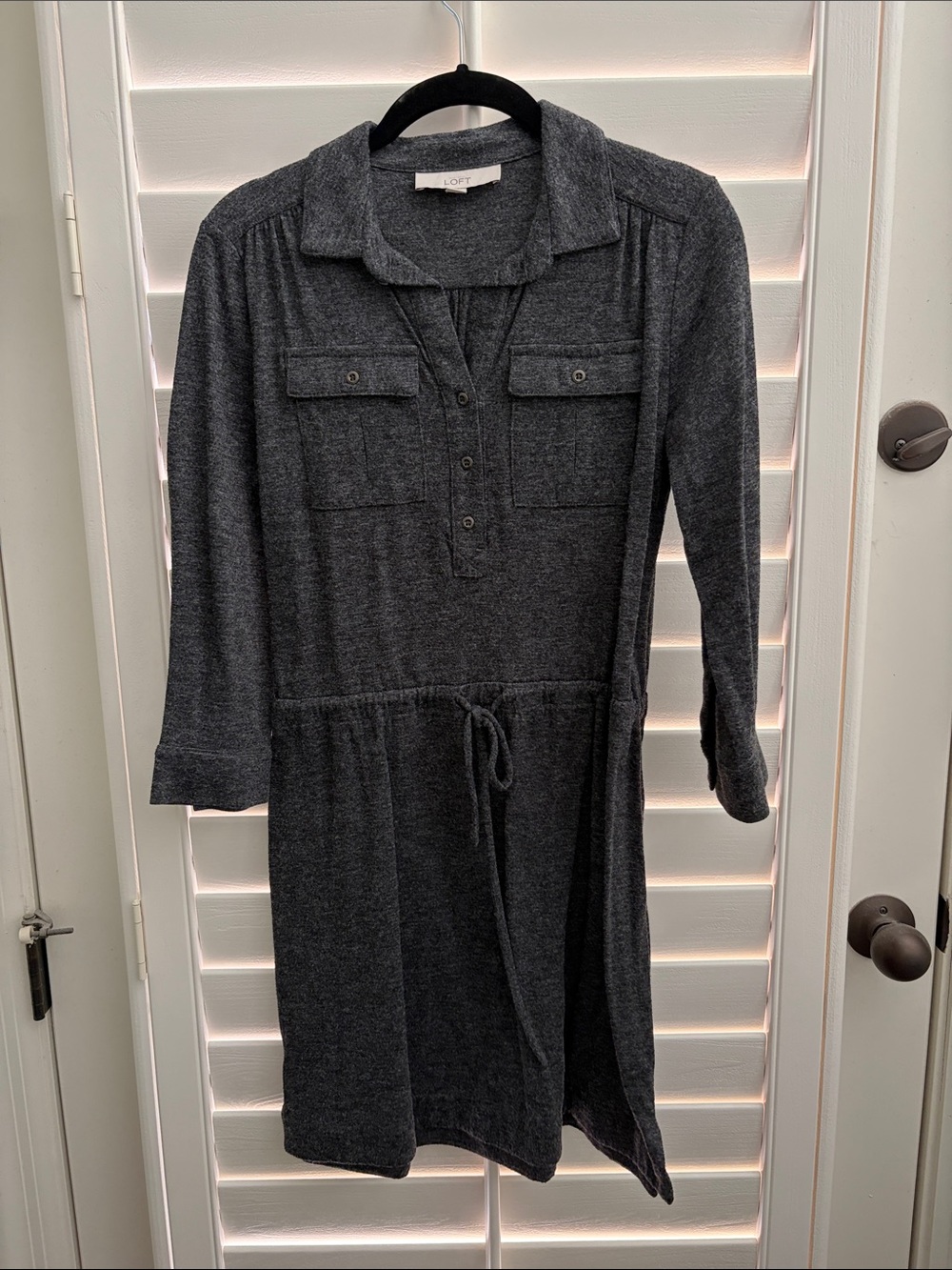 LOFT Size XS Charcoal Long Sleeve Henley Shirt Dress